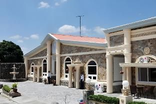 Olle Hotel Mabalacat Esterno foto