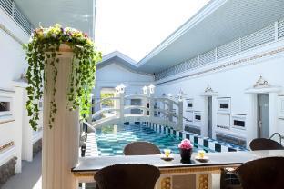 Olle Hotel Mabalacat Esterno foto